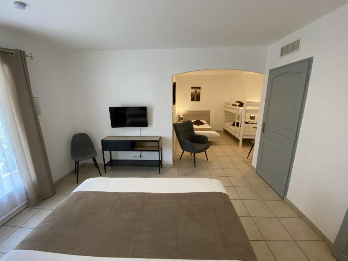 Logis Hotel L'Oliveraie Κονιάκ Εξωτερικό φωτογραφία