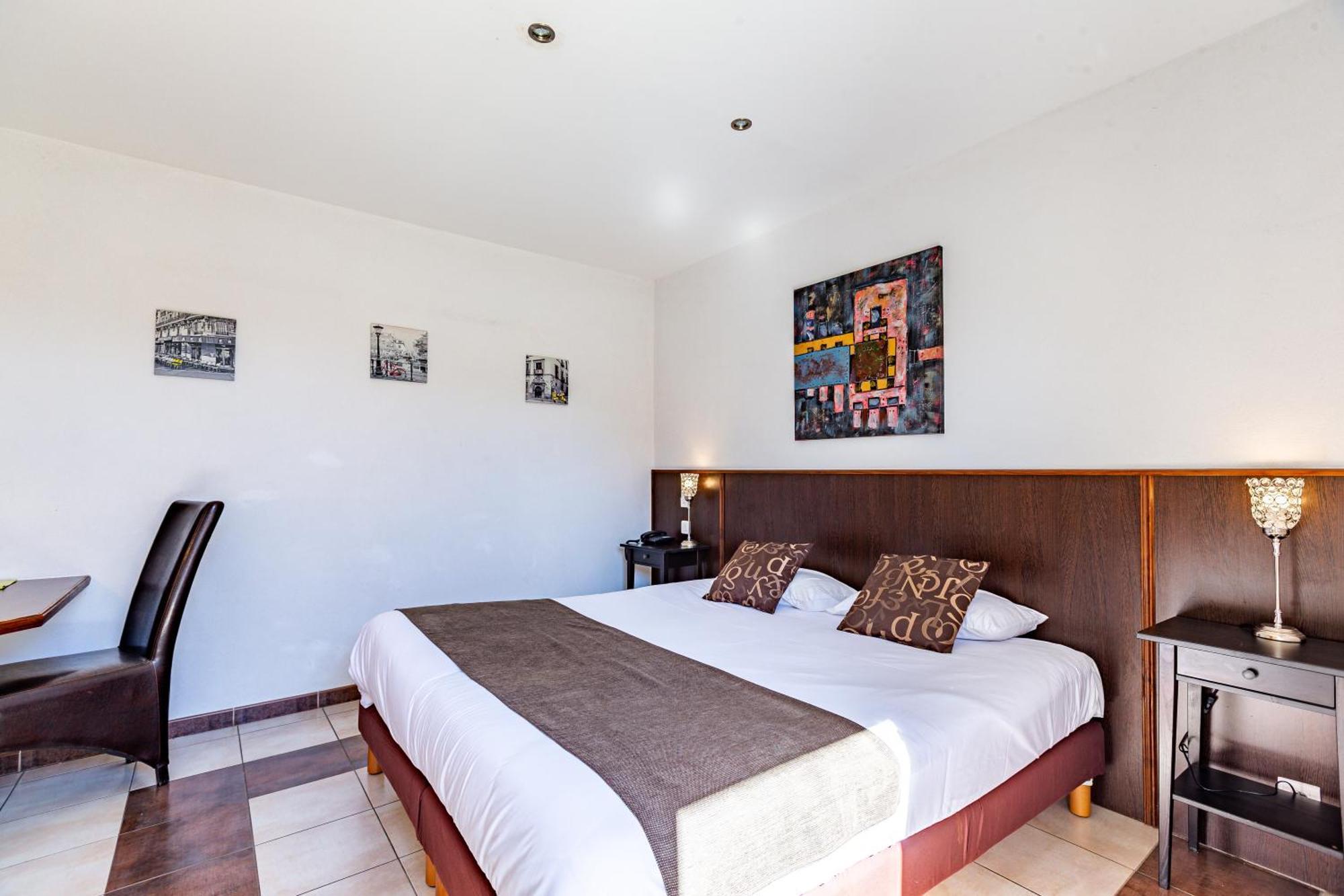 Logis Hotel L'Oliveraie Κονιάκ Εξωτερικό φωτογραφία