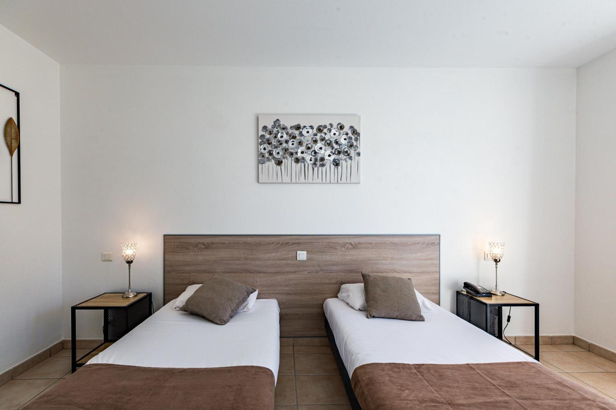Logis Hotel L'Oliveraie Κονιάκ Εξωτερικό φωτογραφία