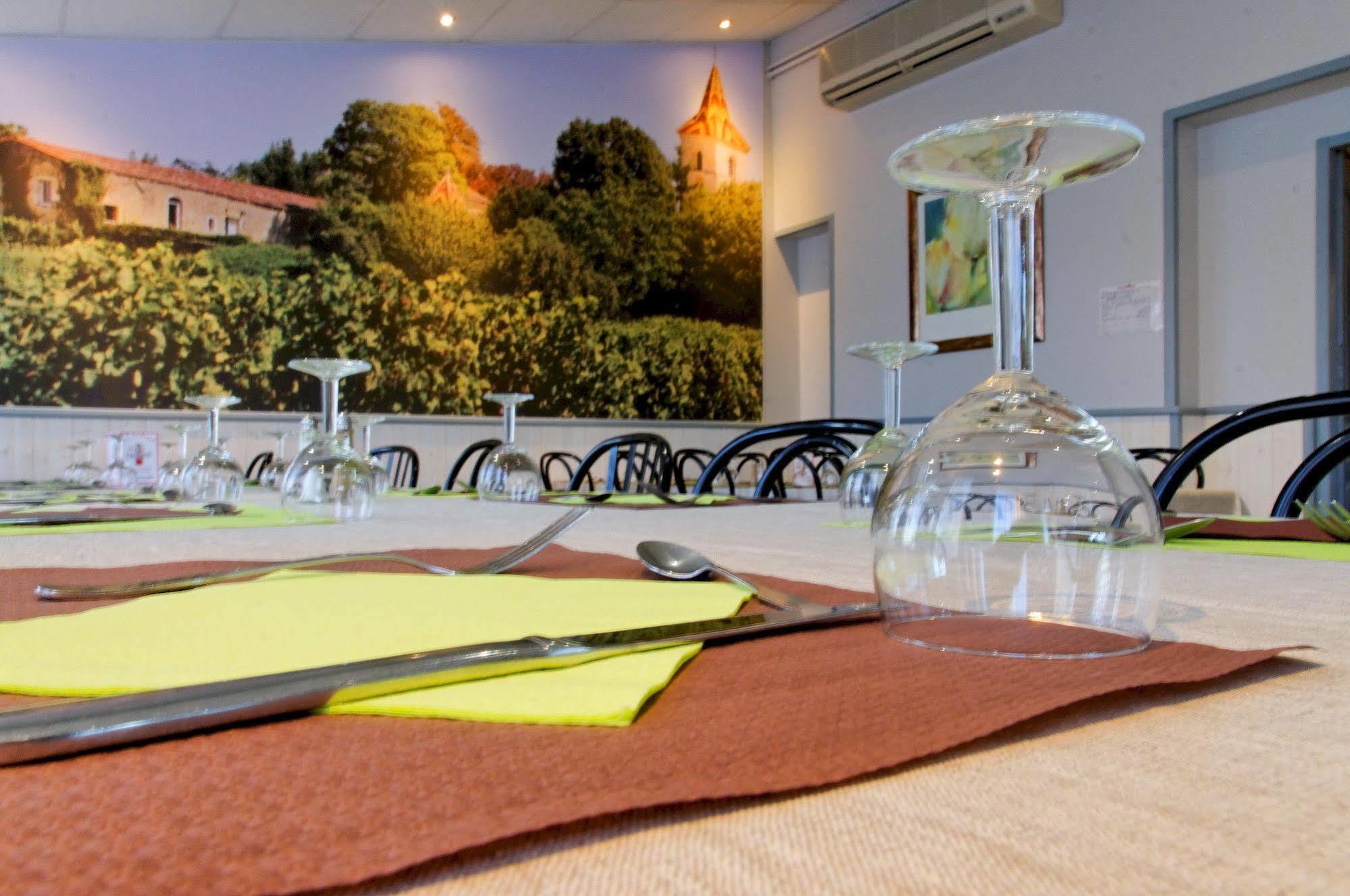 Logis Hotel L'Oliveraie Κονιάκ Εξωτερικό φωτογραφία